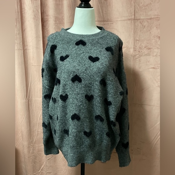 Heart patterned sweater - Picture 5 of 5